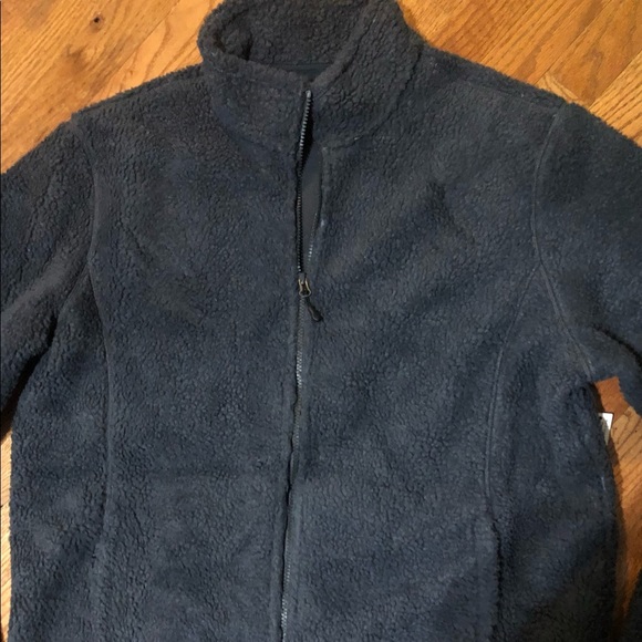 2 - Amazon Essentials Men’s Full-Zip Sherpa - Size XL - Picture 10 of 12
